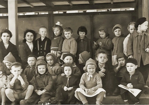 Красный детский сад на Нарофоминской ул. Дружбы фото от Славы Тютина